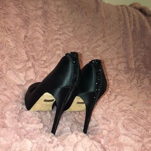 badgley mischka size 10 Black heels